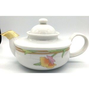 Vintage " The Toscany Collection" Porcelain Teapot-Made In japan